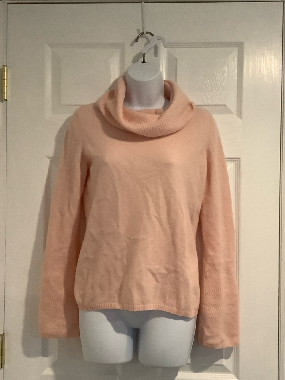 FOLIO Women’s 100% Cashmere Pink Coastal Grandma Cowl Neck Fall Sweater M